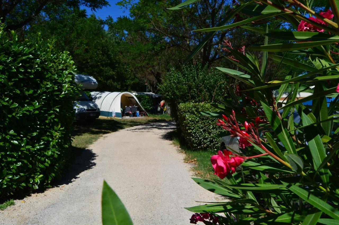 International Camping Ardeche Salavas Buitenkant foto